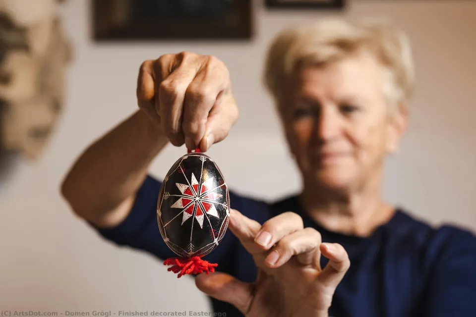 Finished Decorated Easter Egg — Domen Grögl