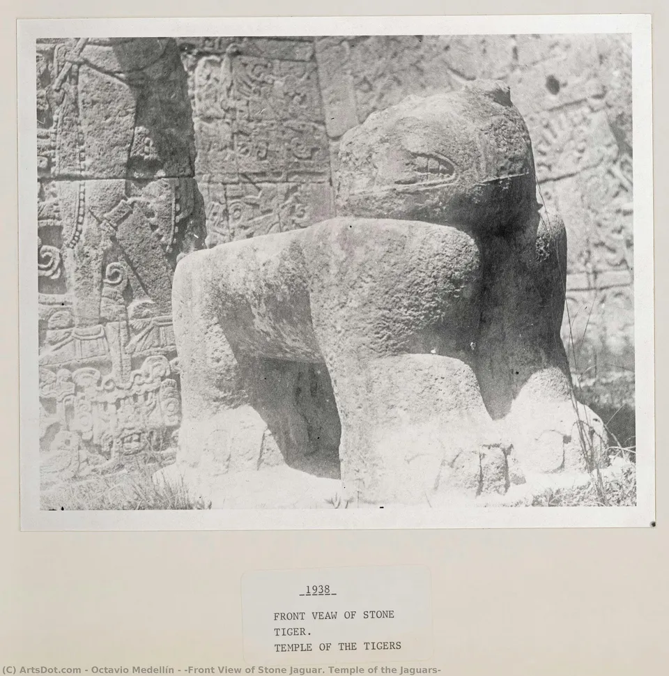 [front View Of Stone Jaguar. Temple Of The Jaguars] — Октавио Медельин