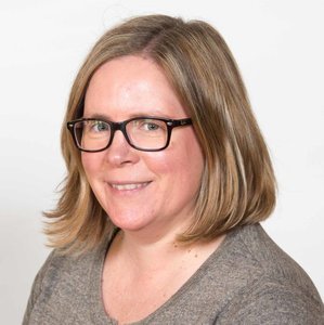 professor ruth dundas