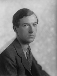 sir cecil walter hardy beaton