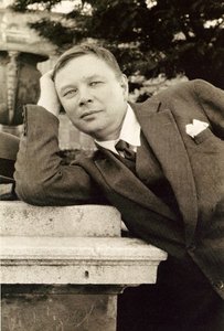 mikhail fiodorovich larionov