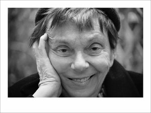 Mary Beth Edelson