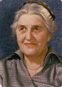 may petrea theilgaard watts