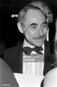chester weinberg