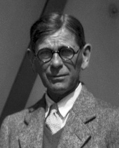 Francis John McComas