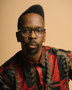 Dr. Fahamu Pecou