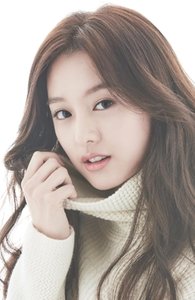 kim ji-won