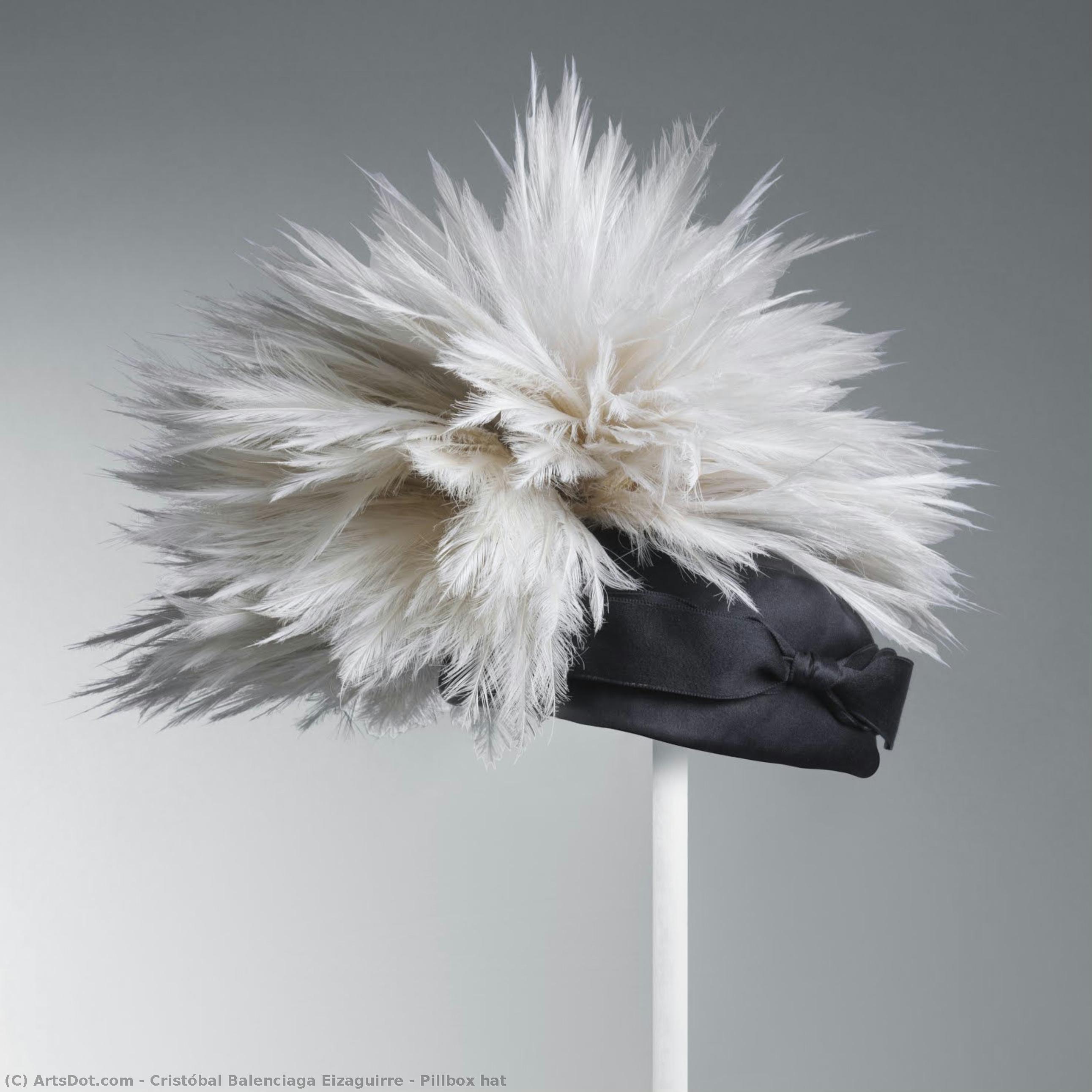 Pillbox Hat — Cristóbal Balenciaga Eizaguirre