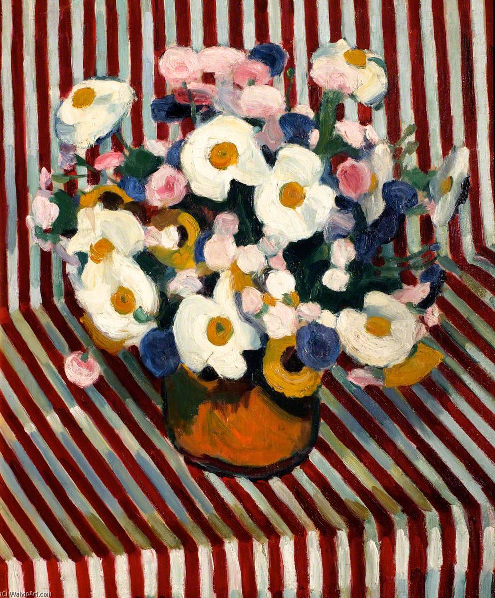 Flowers On Striped Background — Эван Уолтерс