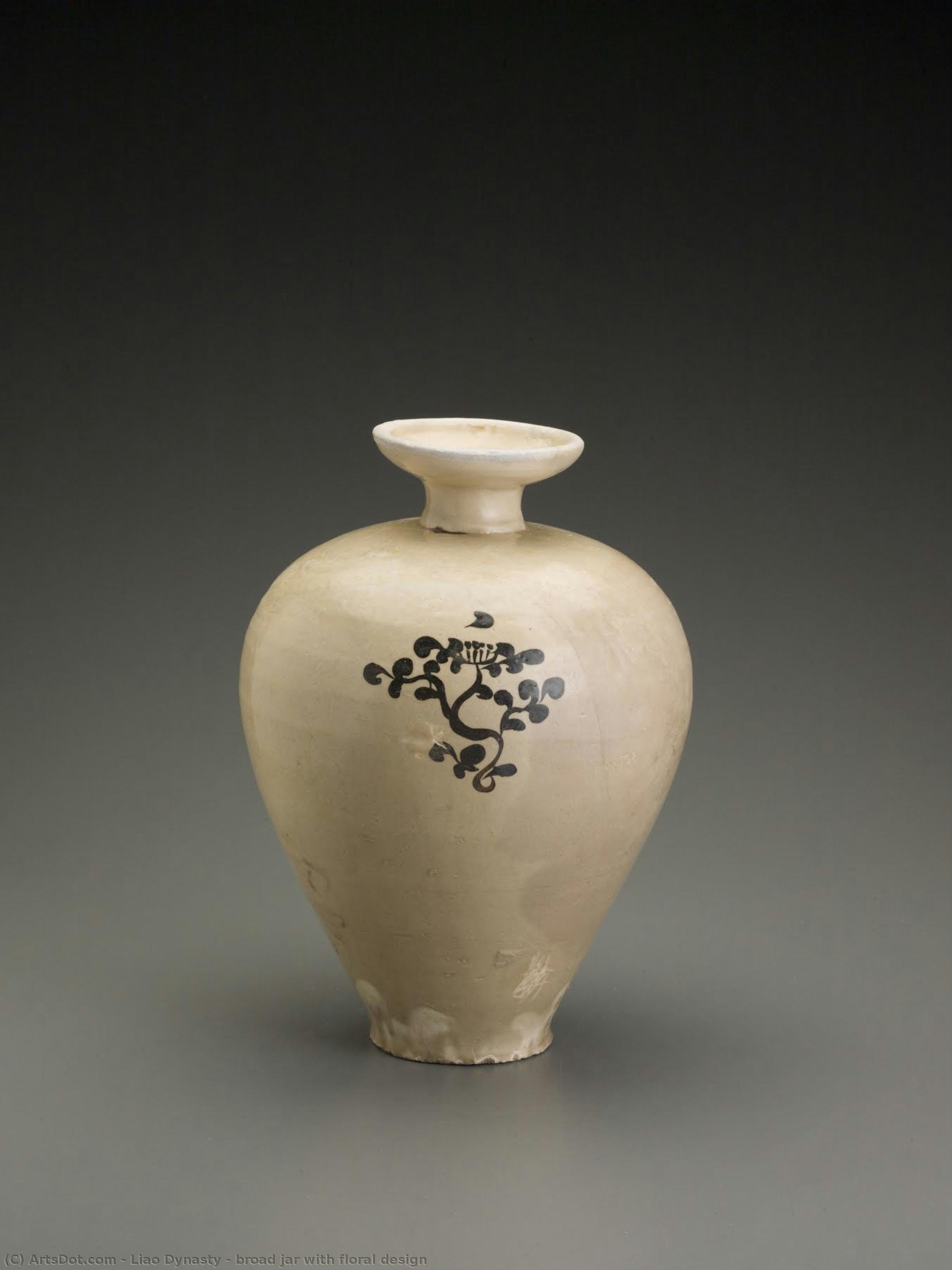 Broad Jar With Floral Design — Liao Dinastía