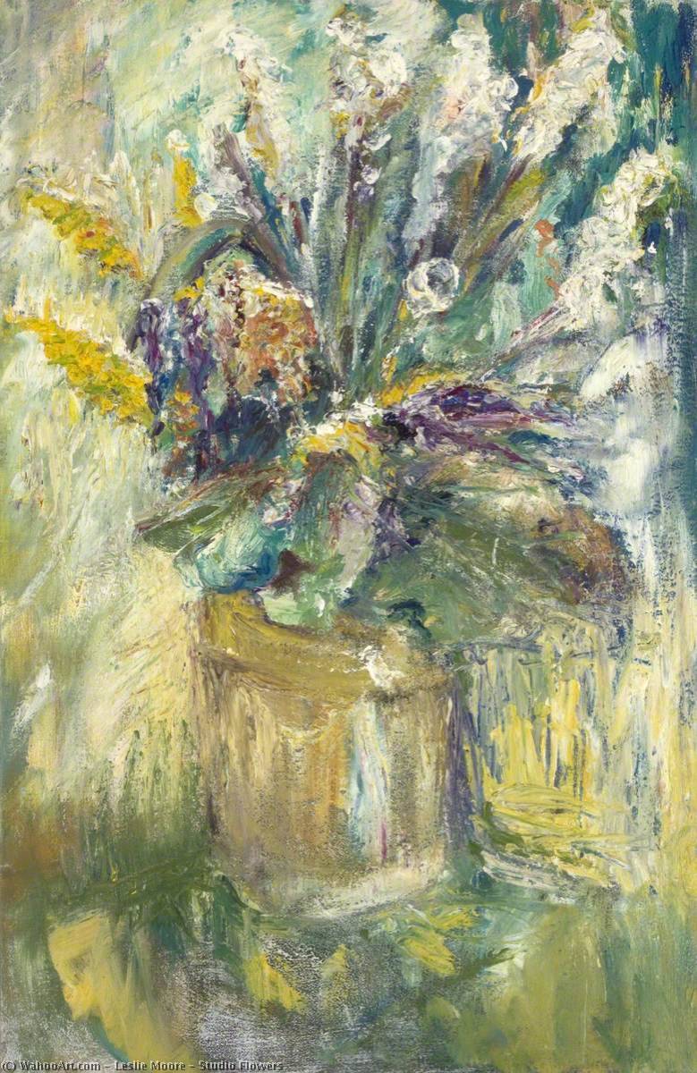 Studio Flowers — Leslie Moore