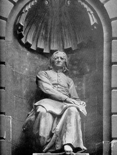 Franz Liszt — Alajos Stróbl