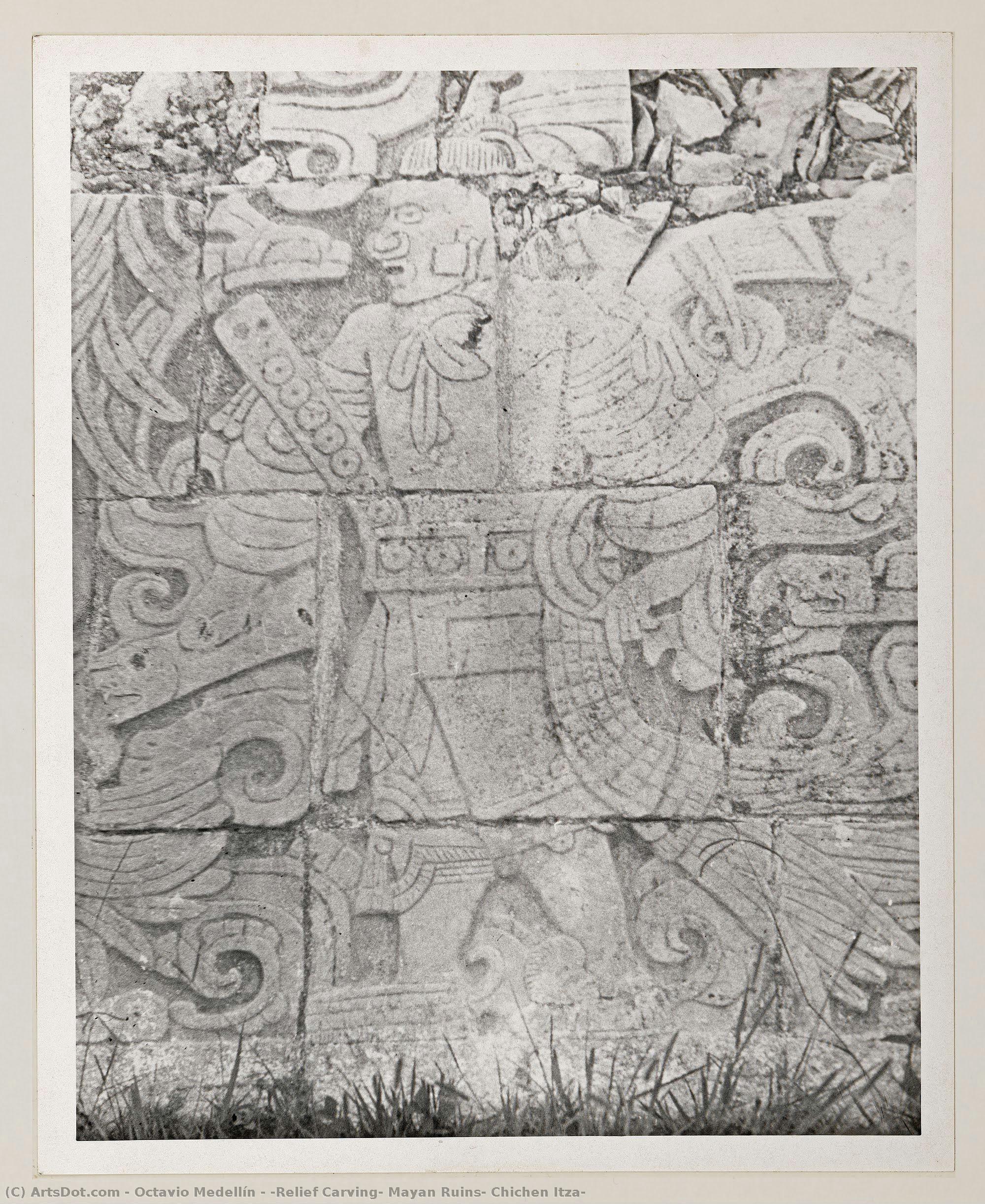 [relief Carving, Mayan Ruins, Chichen Itza] — Octavio Medellín