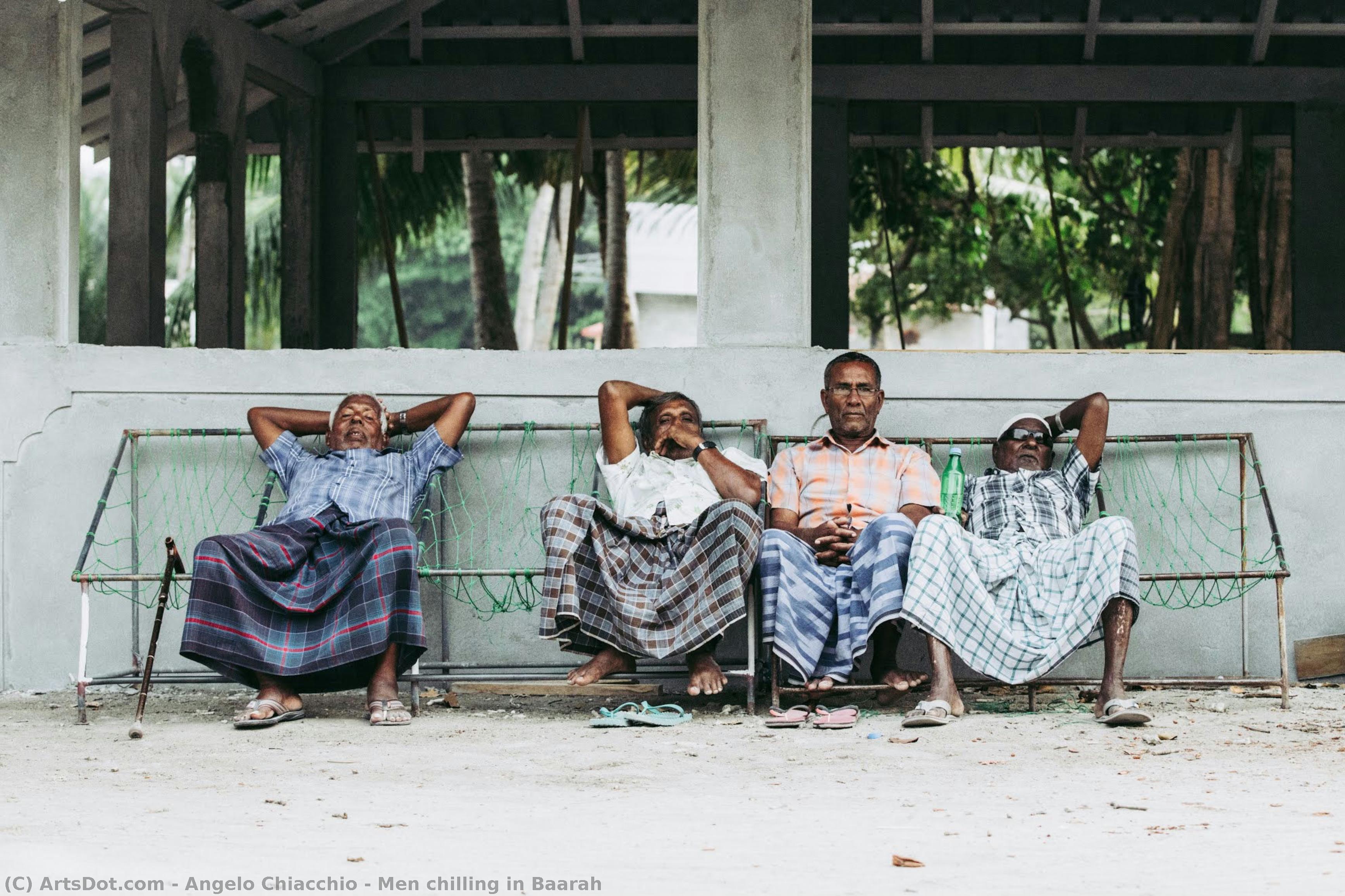 Men Chilling In Baarah — Anđelo Kjakio