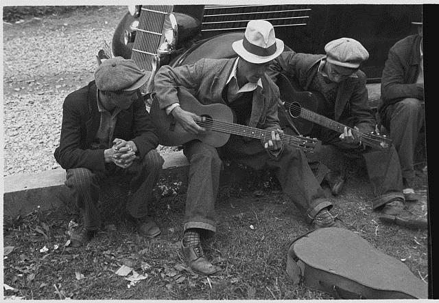 Street Musicians In Maynardville — Benjamin Shahn
