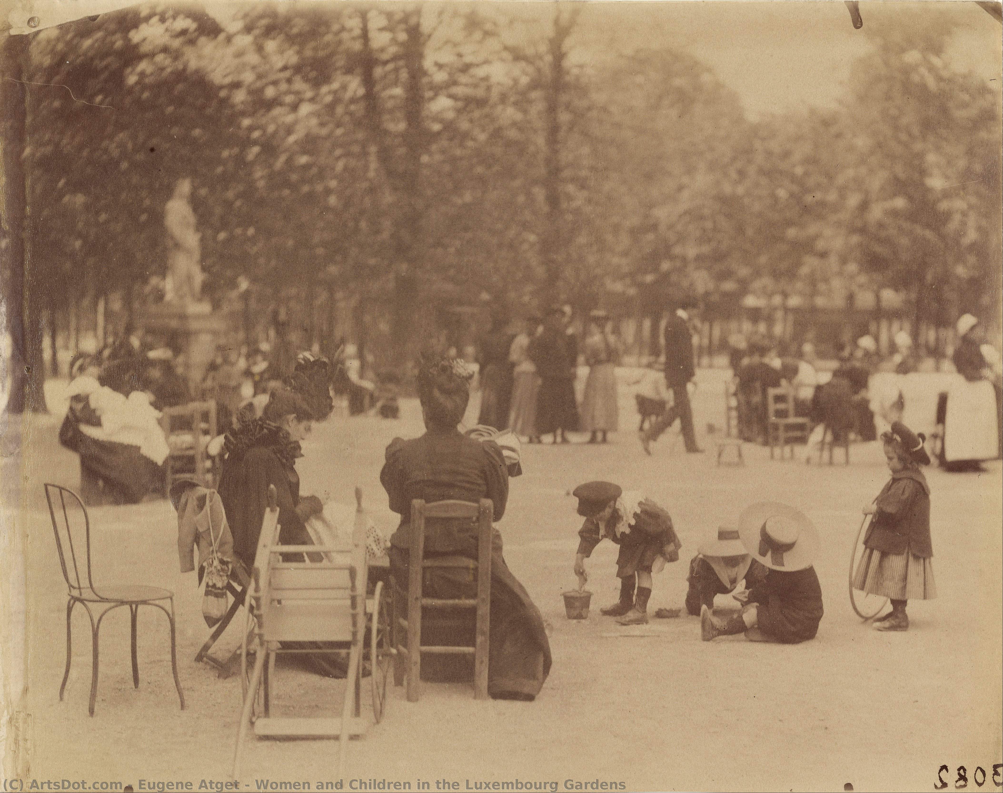 Women And Children In The Luxembourg Gardens — Eugène Atget
