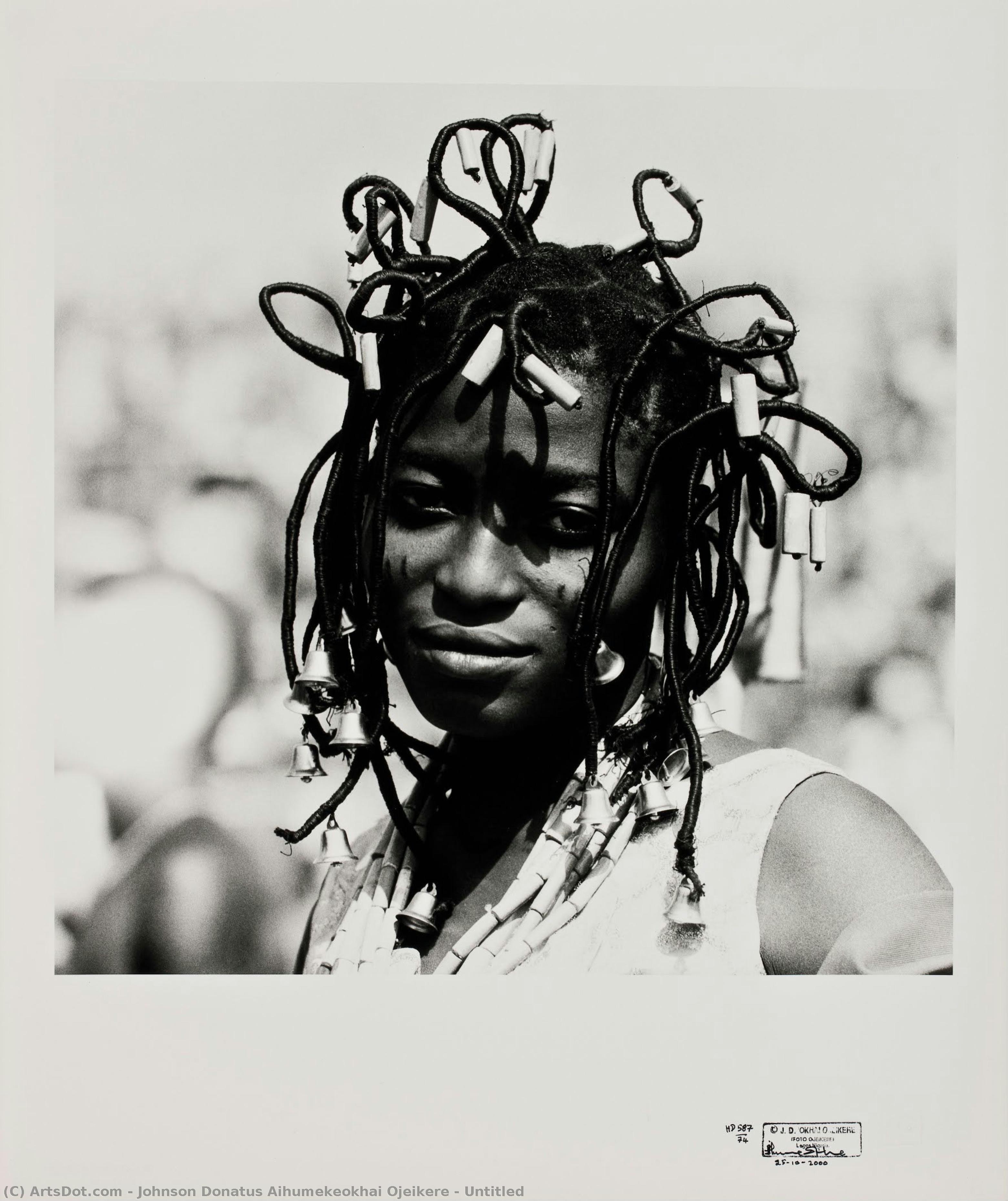 Untitled — Johnson Donatus Aihumekeokhai Ojeikere