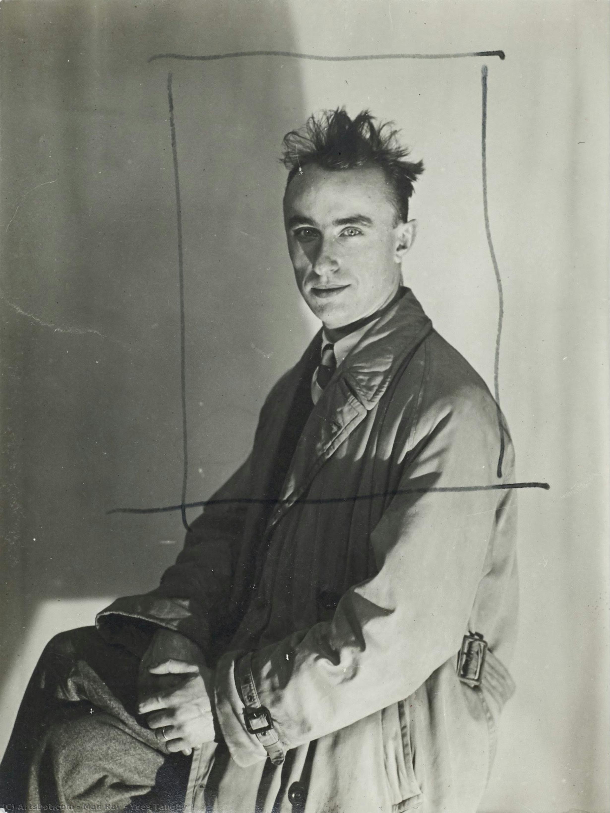Yves Tanguy — マン・レイ