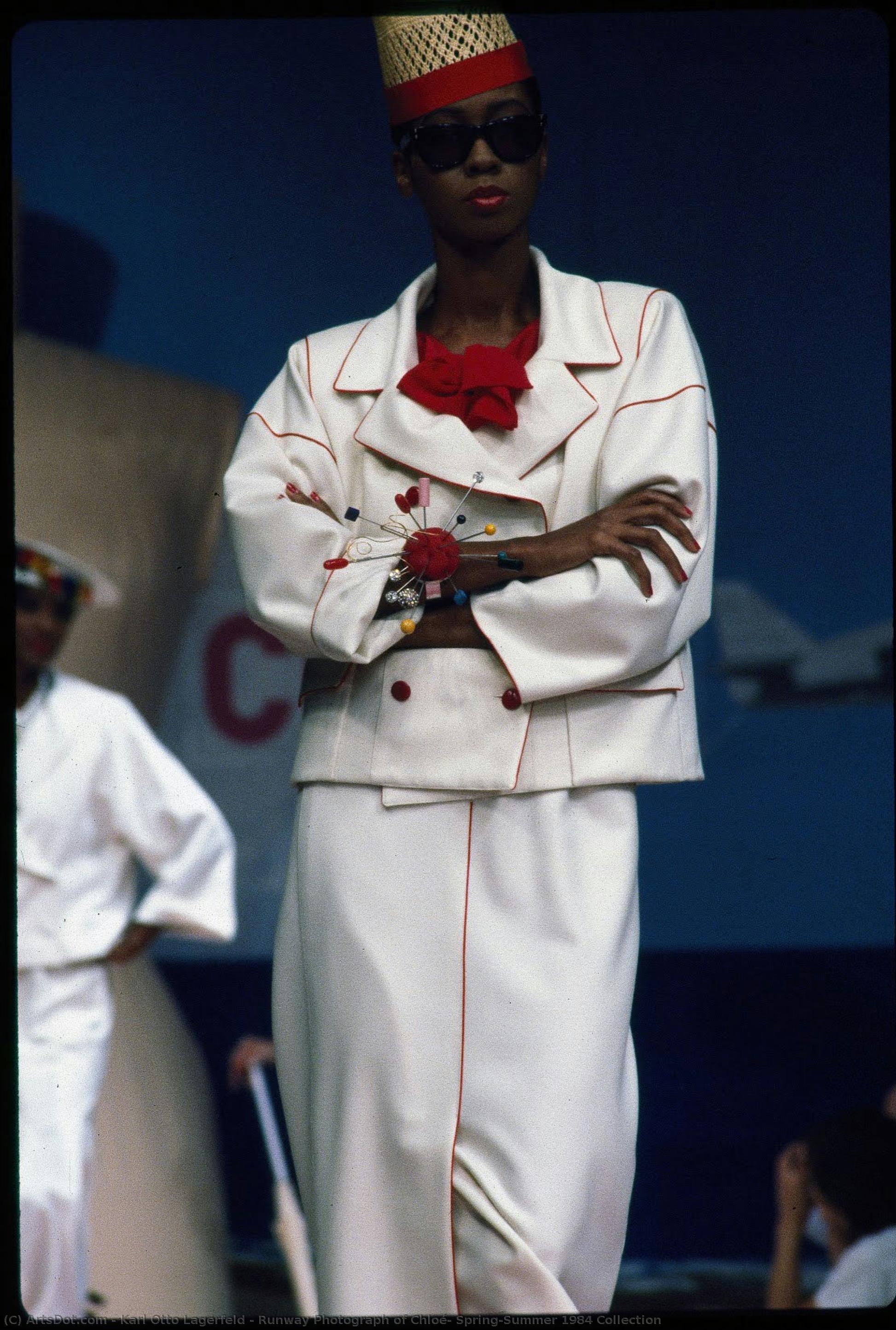 Runway Photograph Of Chloé, Spring/summer 1984 Collection — Karl Otto Lagerfeld