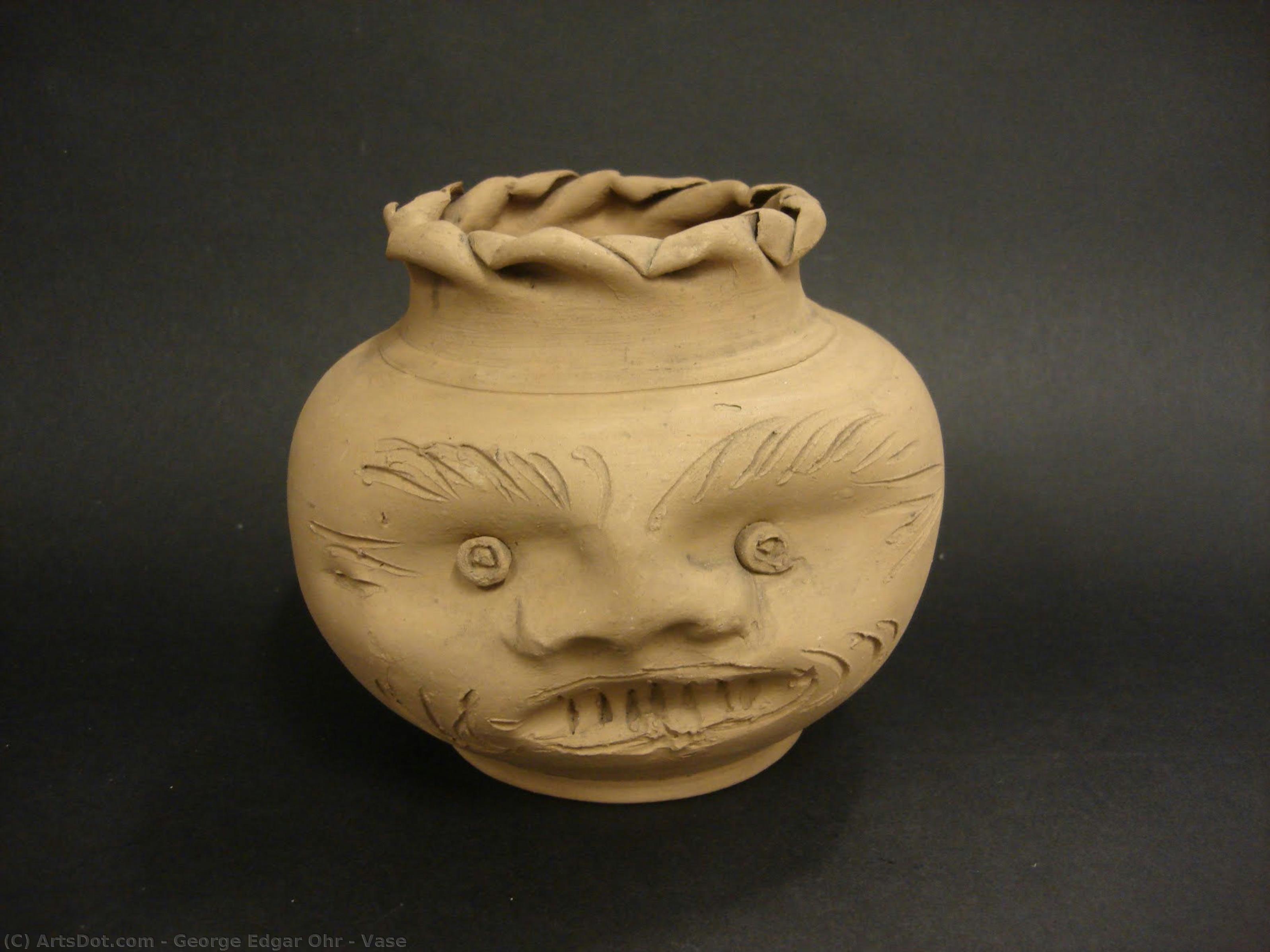 Vase — Безумный Художник Билкиси