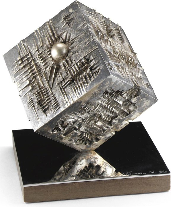 Untitled (335) — Arnaldo Pomodoro