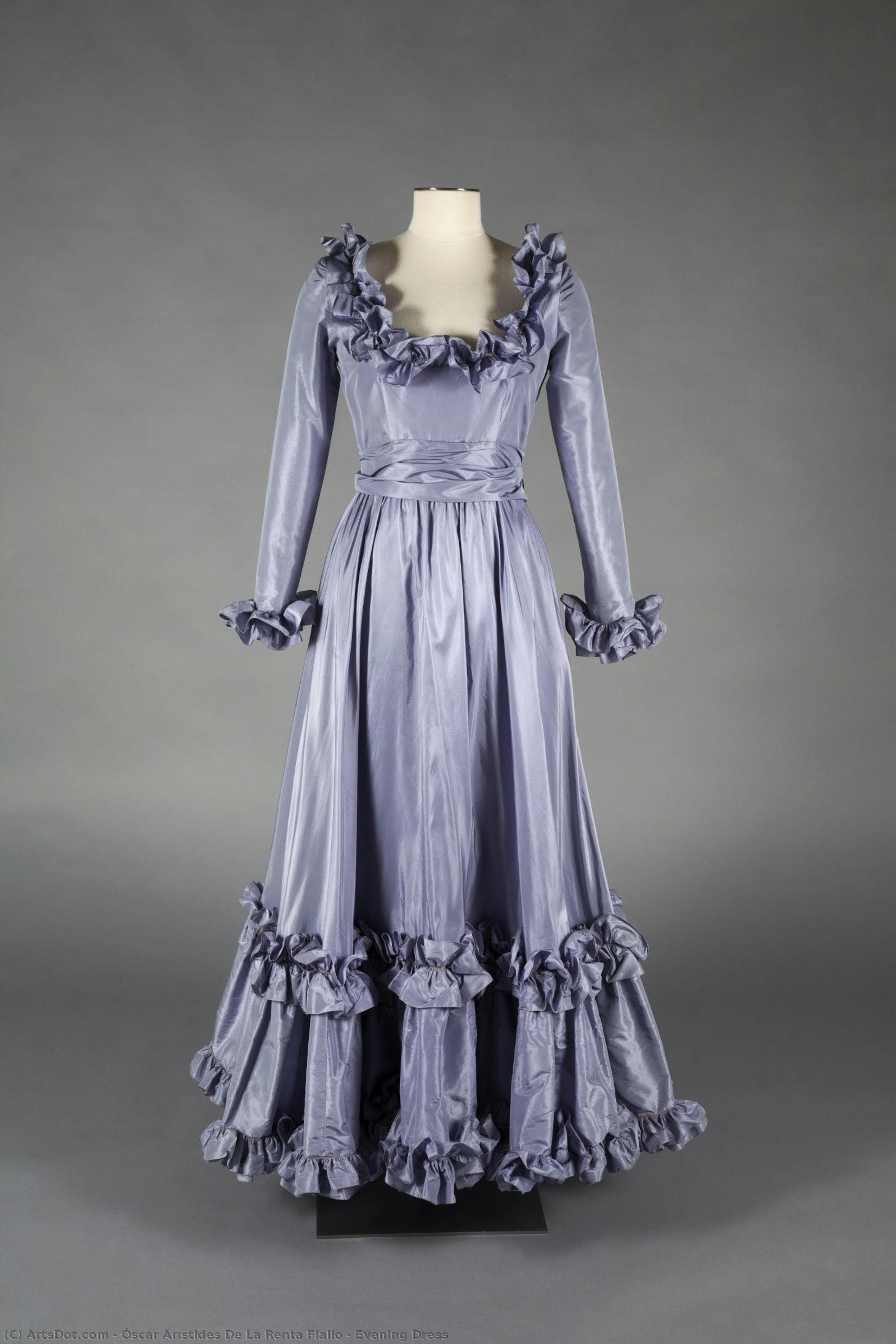 Evening Dress — Óscar Arístides De La Renta Fiallo