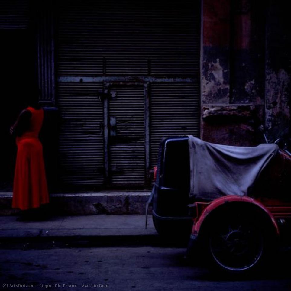 Vestido Rojo — Miguel Rio Branco