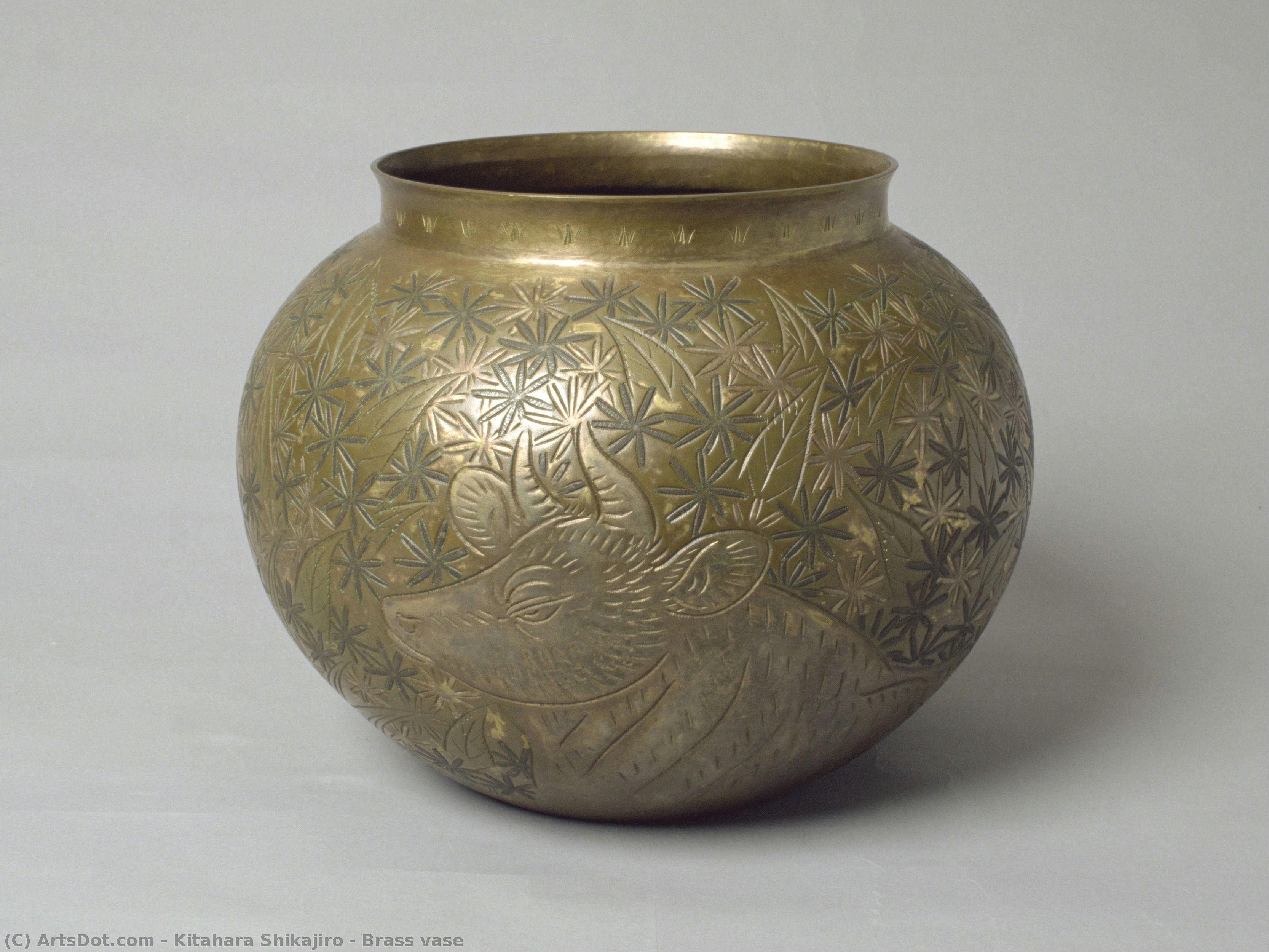 Brass Vase — Китахара Сикадзиро