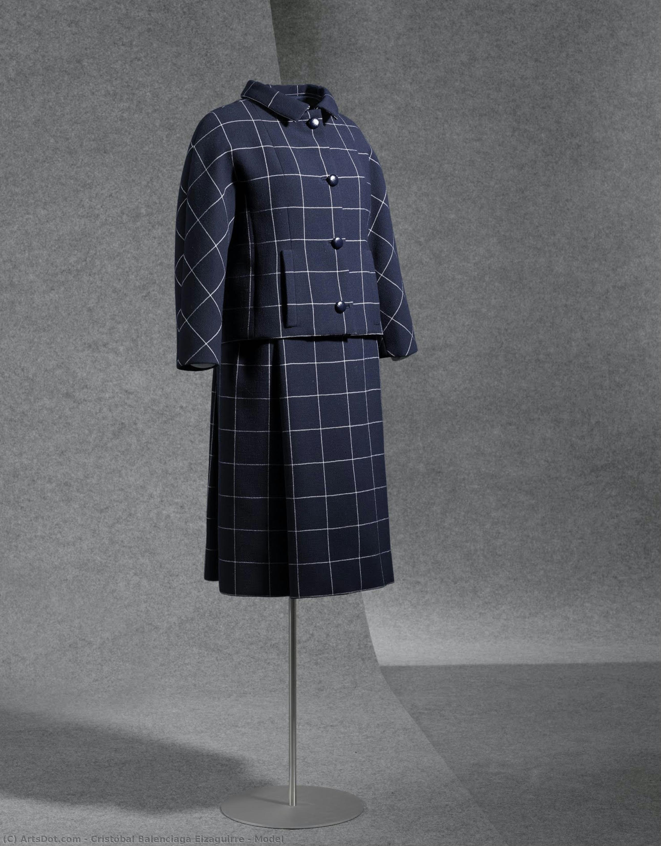 Model — Kristobal Balensiga Ejzagire