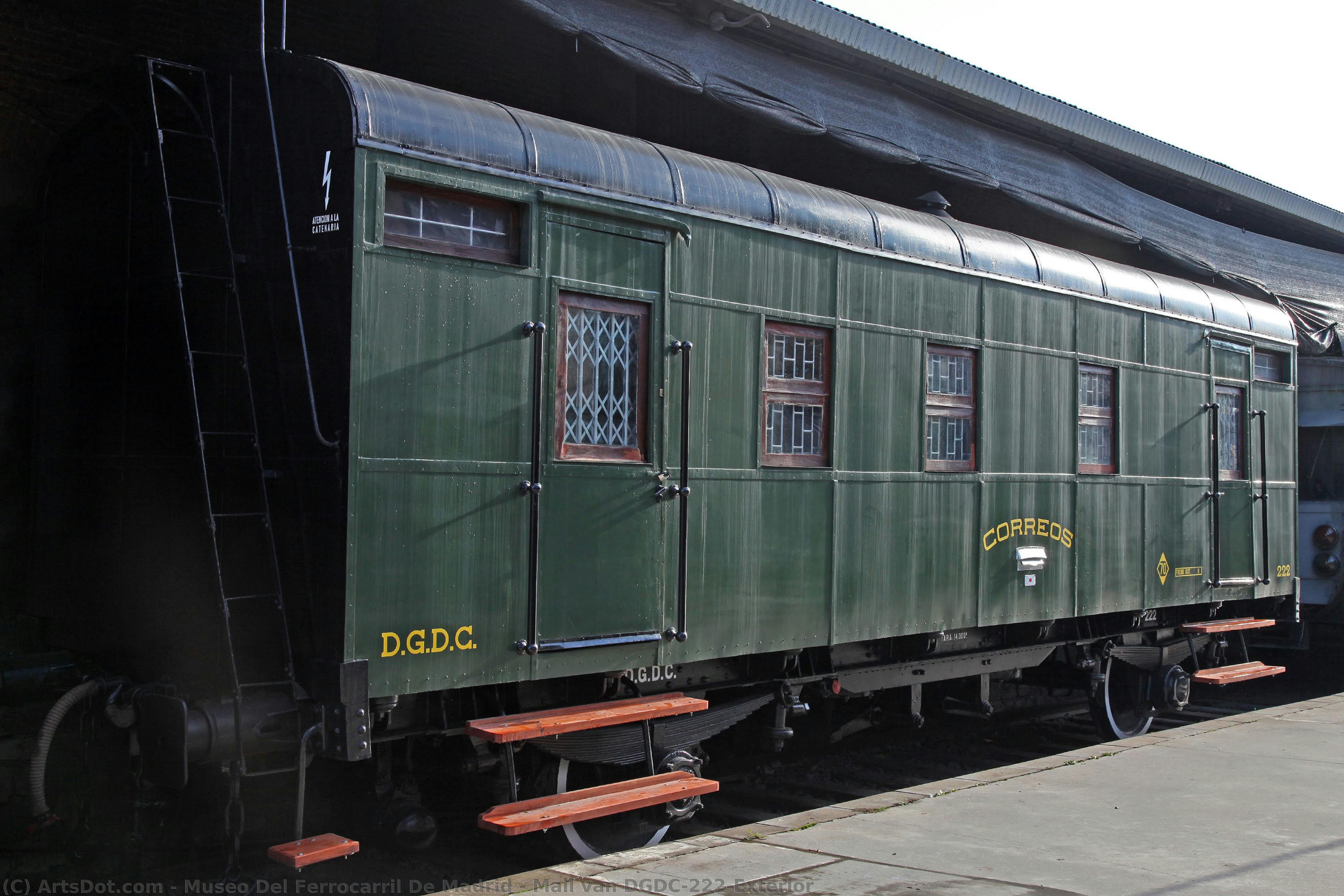 Mail Van Dgdc-222-exterior — Museo Del Ferrocarril De Madrid