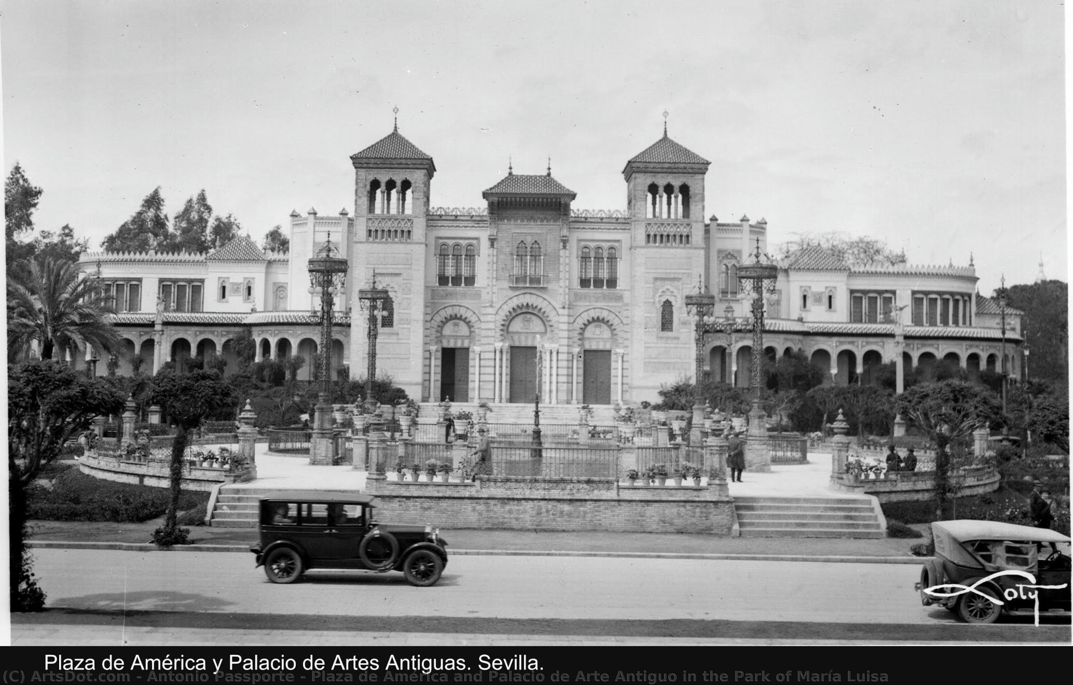 Plaza De América And Palacio De Arte Antiguo In The Park Of María Luisa — Antonio Passporte