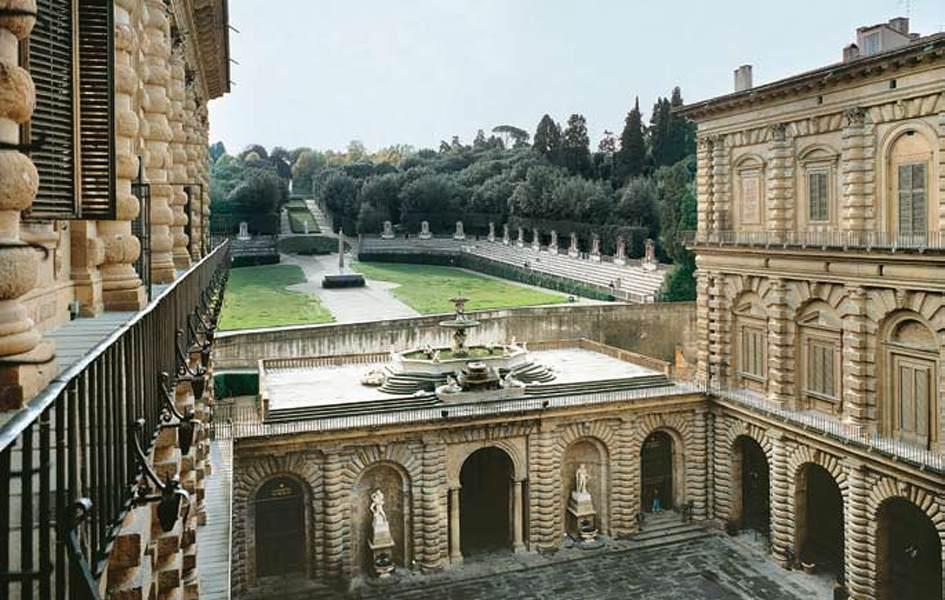Courtyard — Bartolomeo Ammanati