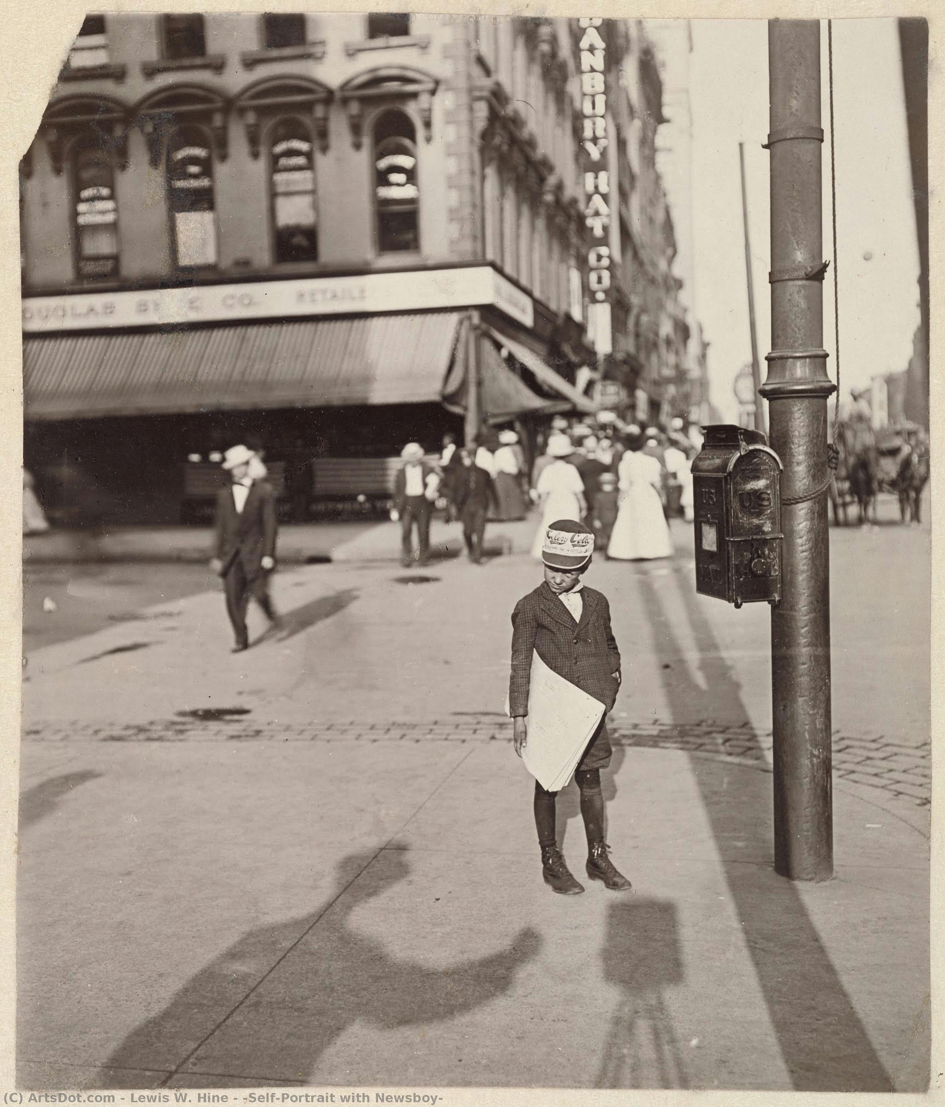 [self-portrait With Newsboy] — Lewis Wickes Hine