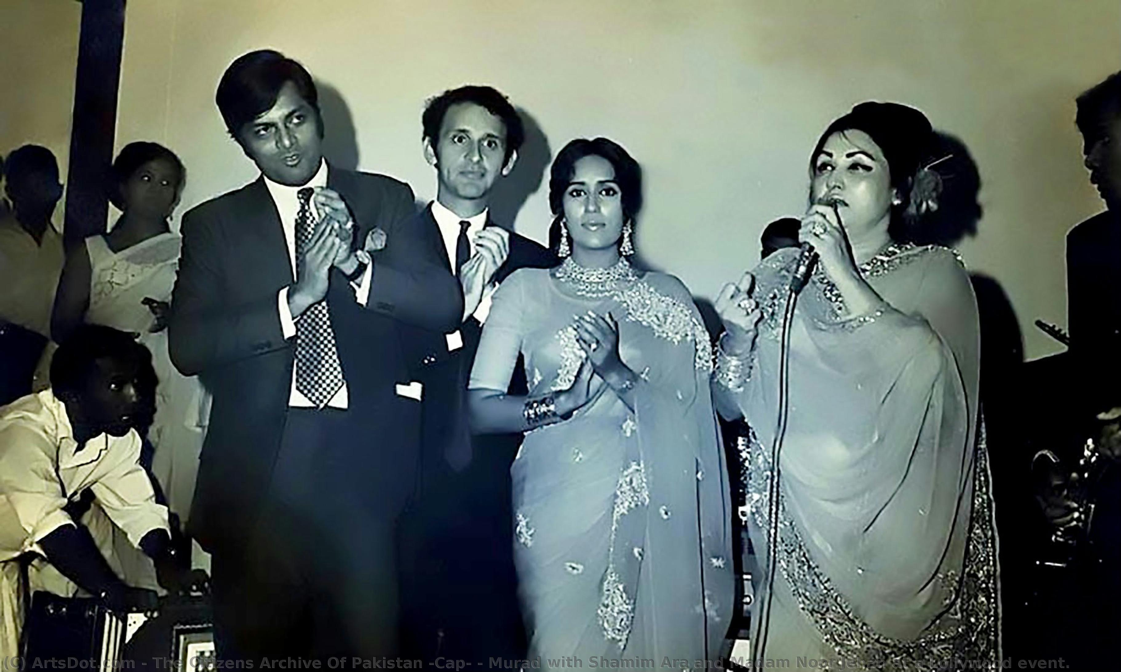 Murad With Shamim Ara And Madam Noor Jehan At A Lollywood Event. — Arhiv Građana Pakistana (cap)
