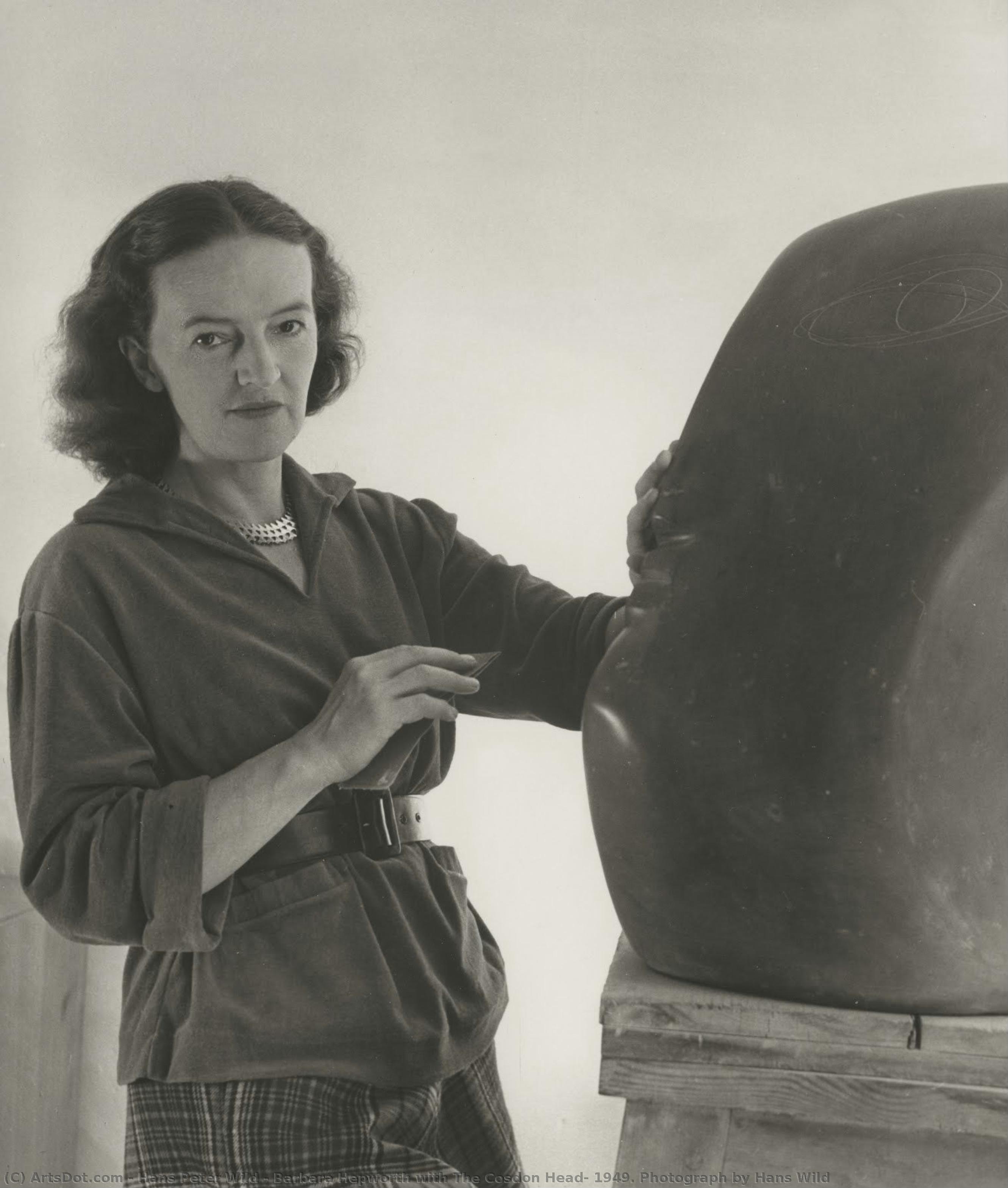 Barbara Hepworth With The Cosdon Head, 1949. Photograph By Hans Wild — Hans Peter Wild