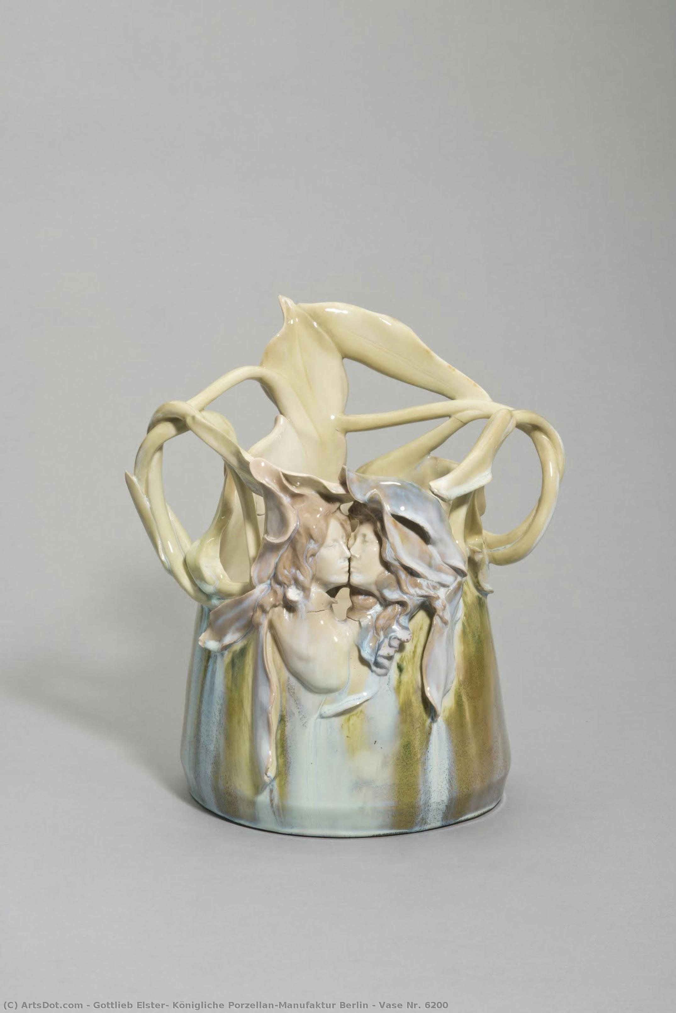 Vase Nr. 6200 — Gottlieb Elster, Königliche Porzellan-manufaktur Berlin