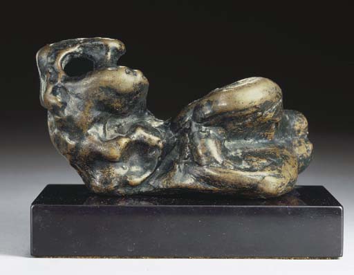 Reclining Figure; Bunched — ヒューリー・モア