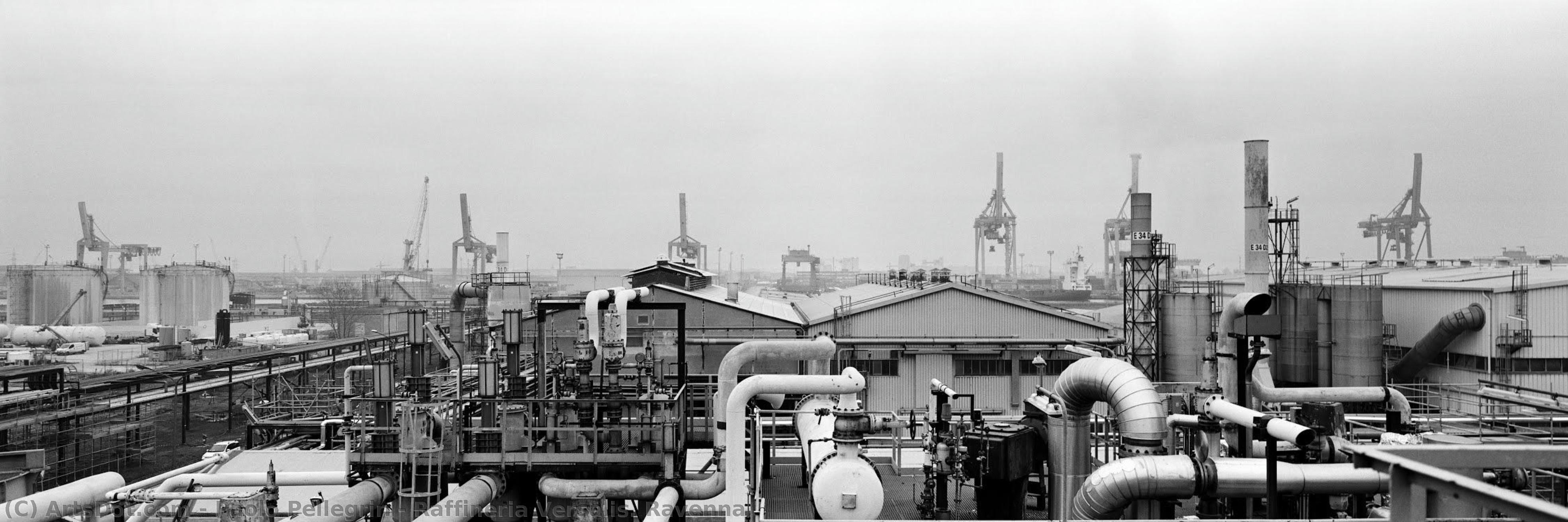 Raffineria Versalis. Ravenna — Paolo Pellegrin