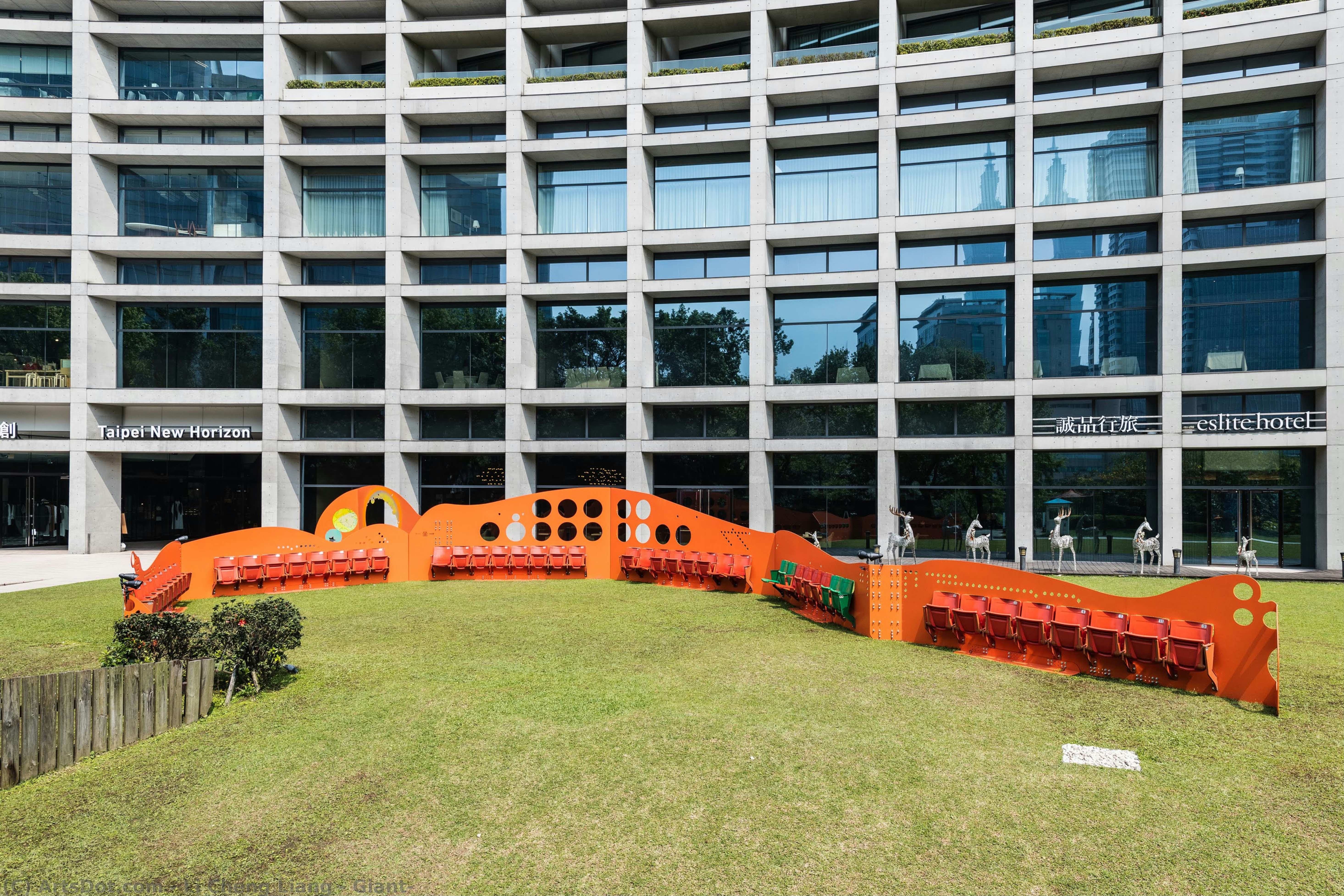 Giant — Li Cheng Liang