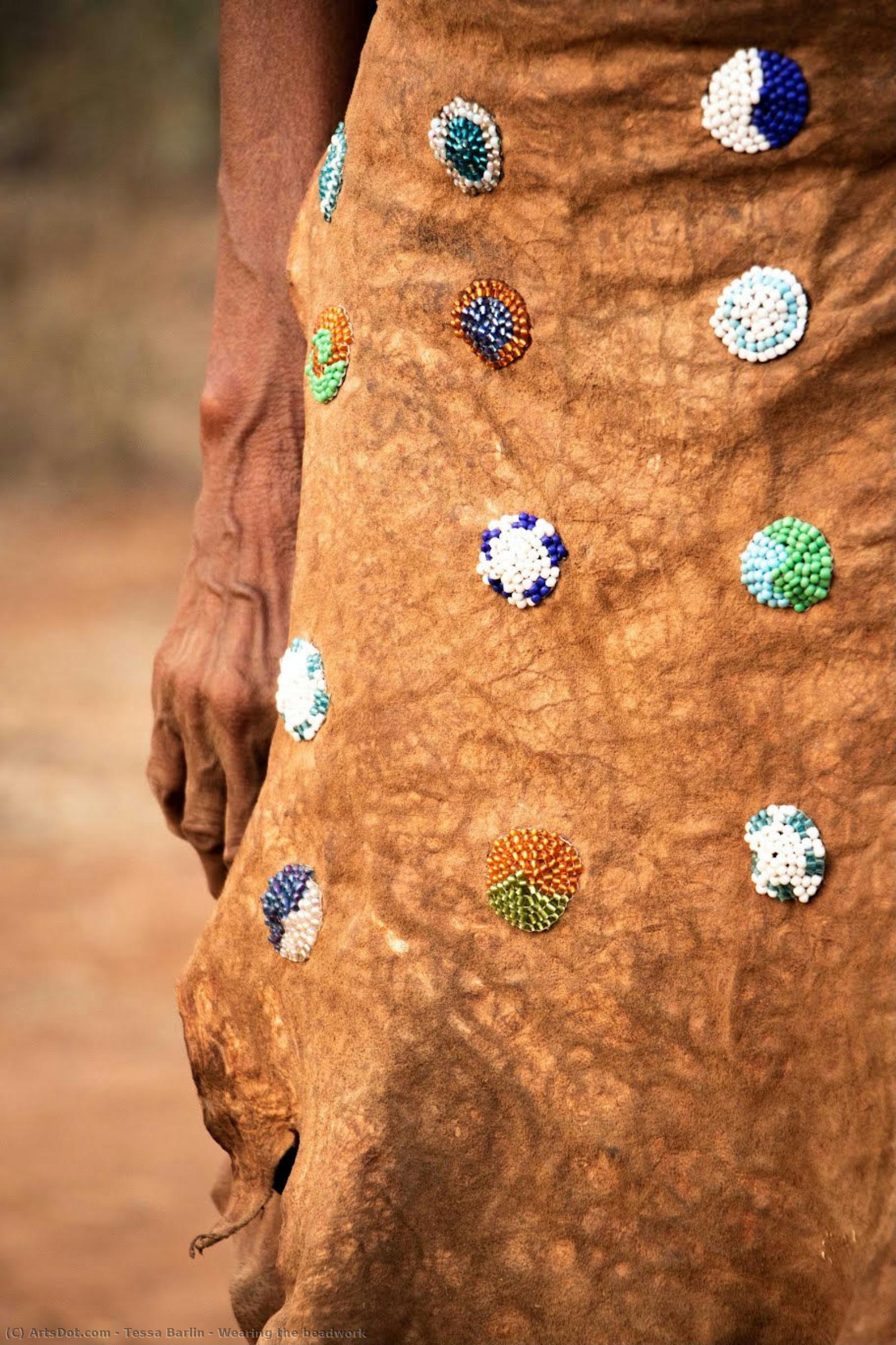 Wearing The Beadwork — テッサ・バーリン