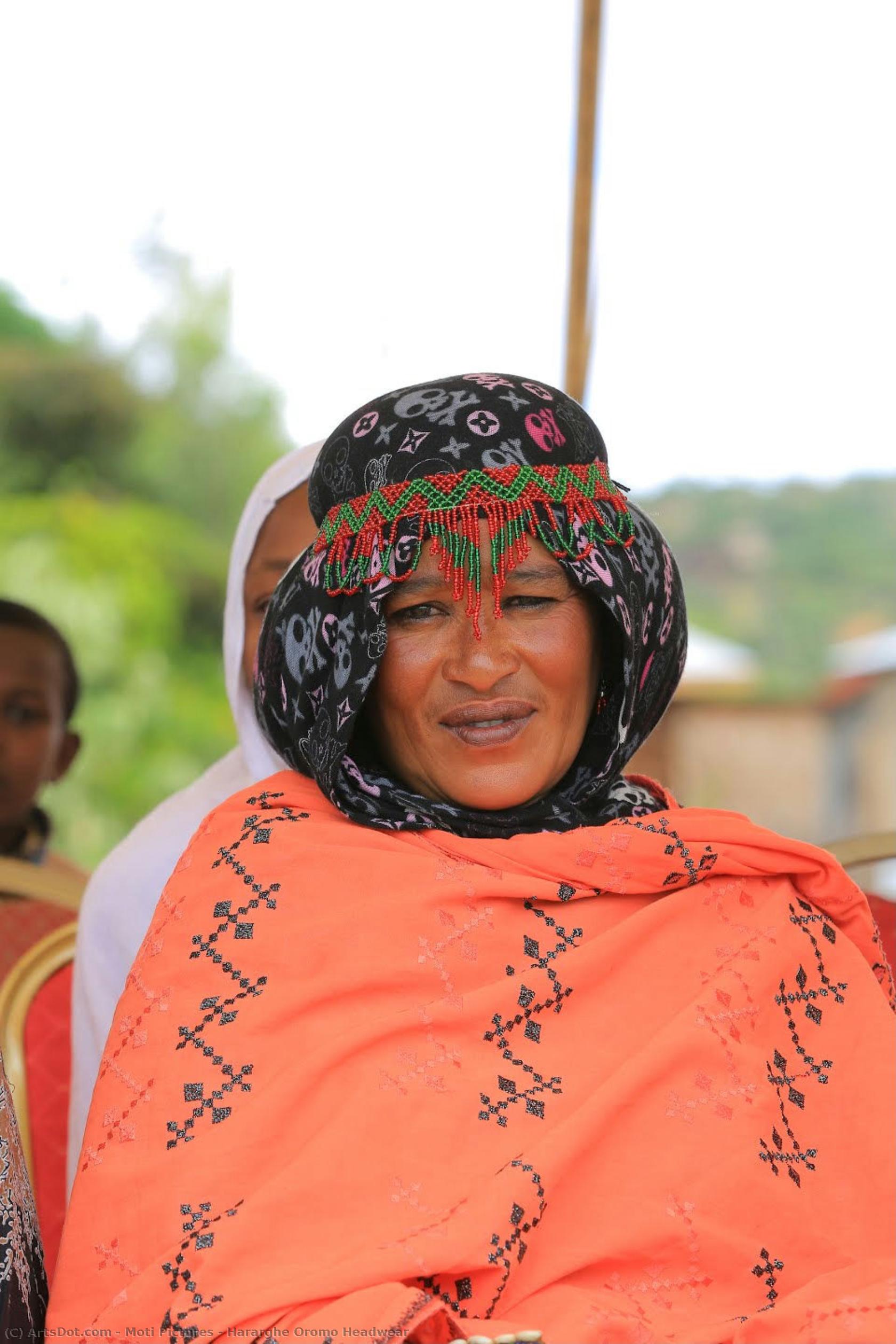Hararghe Oromo Headwear — Moti Pictures