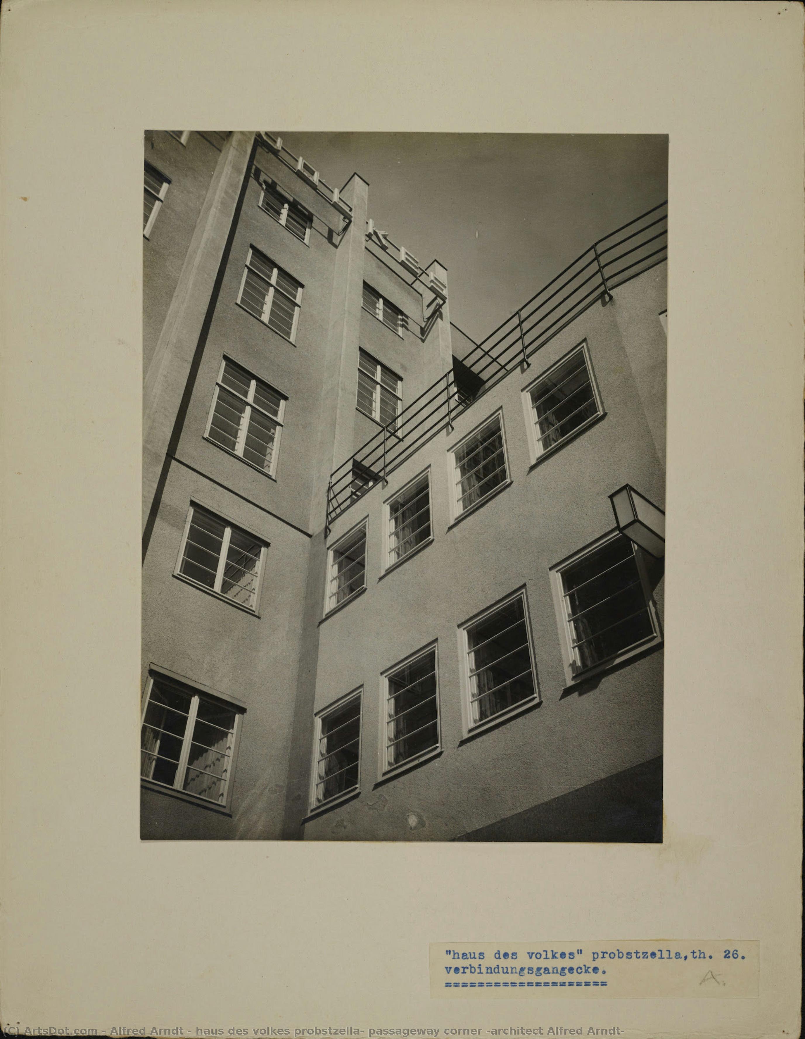 Haus Des Volkes Probstzella, Passageway Corner (architect Alfred Arndt) — Alfred Arndt