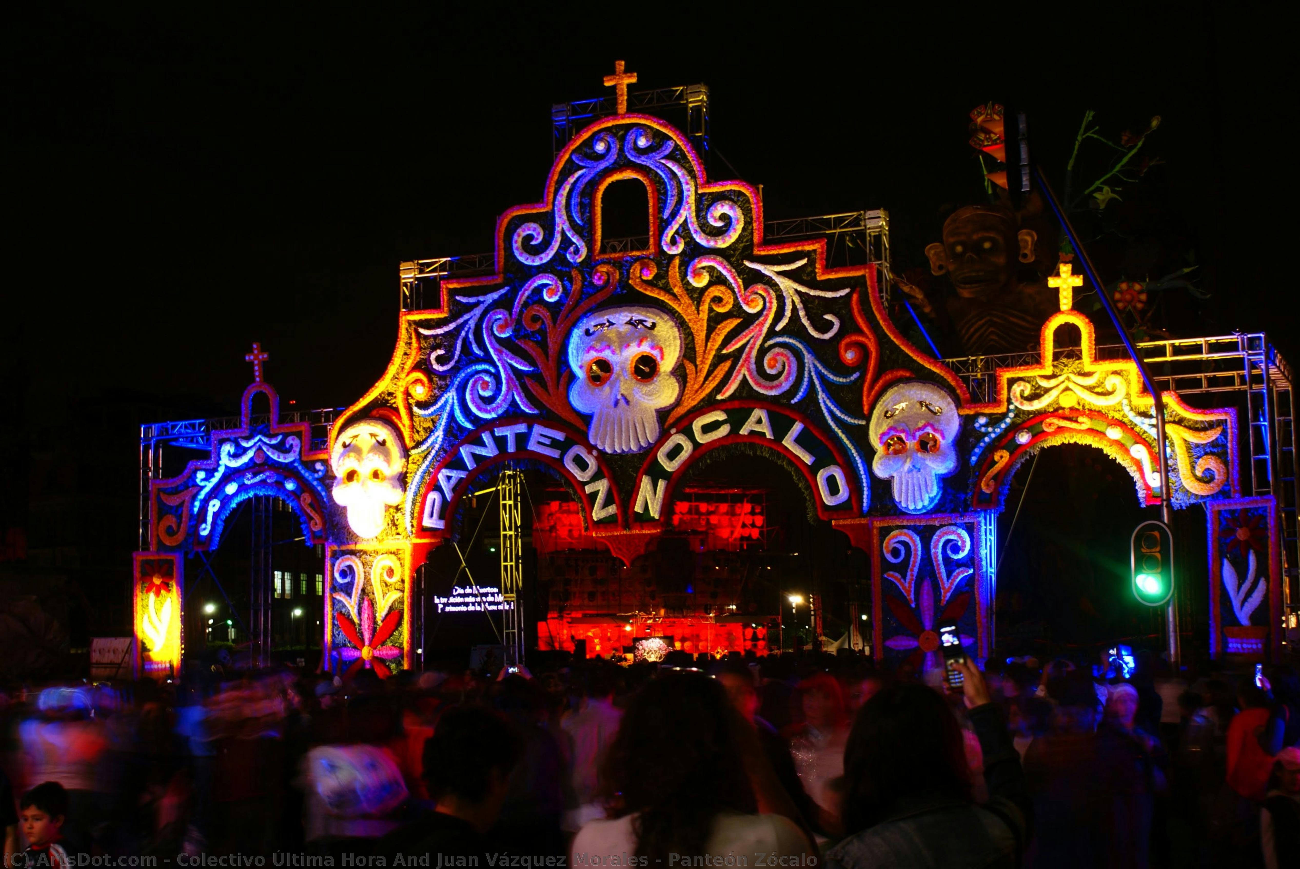 Panteón Zócalo — Colectivo Última Hora And Juan Vázquez Morales