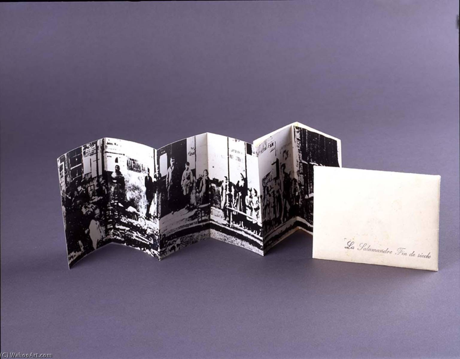 La Salamandre Fin De Siecle — Joseph Cornell