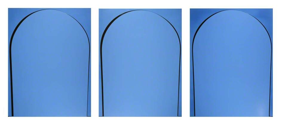 Poured Painting Blue, Black, Blue — Ian Davenport