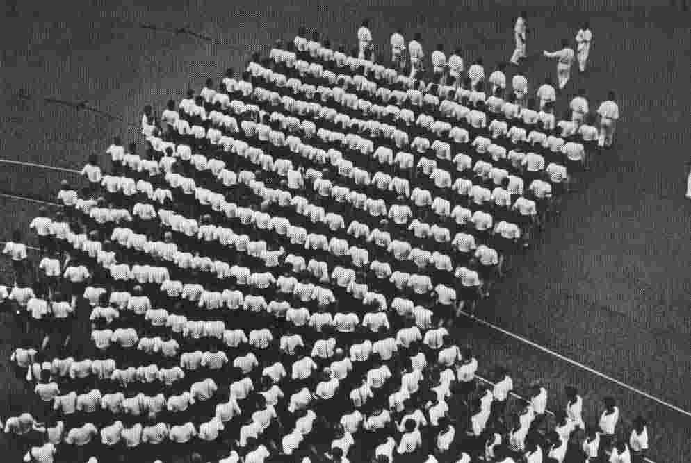 Parade Of The Dynamo Sports Club, 1928 — Aleksandr Rodchenko