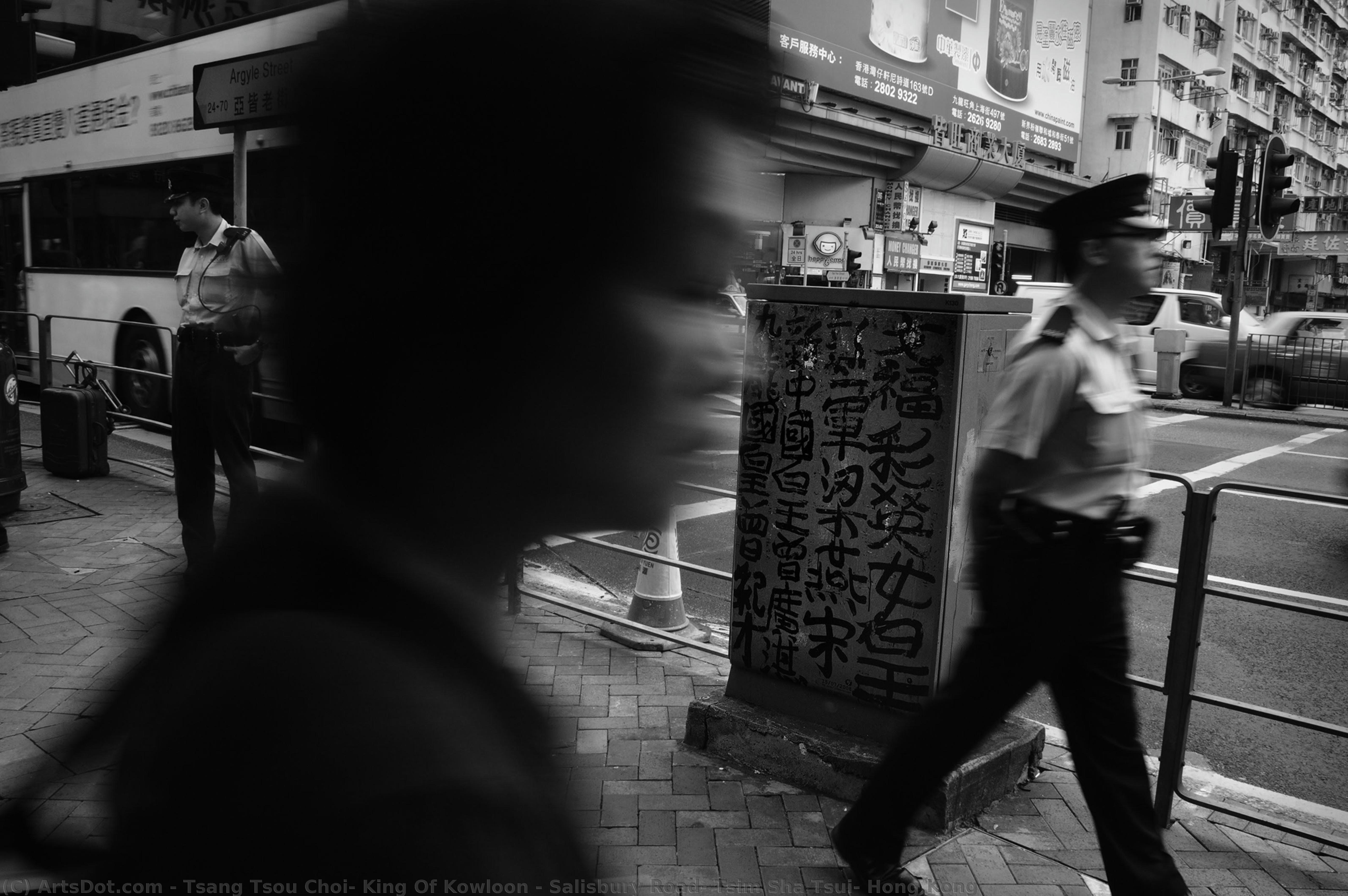 Salisbury Road, Tsim Sha Tsui, Hong Kong — Tsang Tsou Choi (king Of Kowloon)