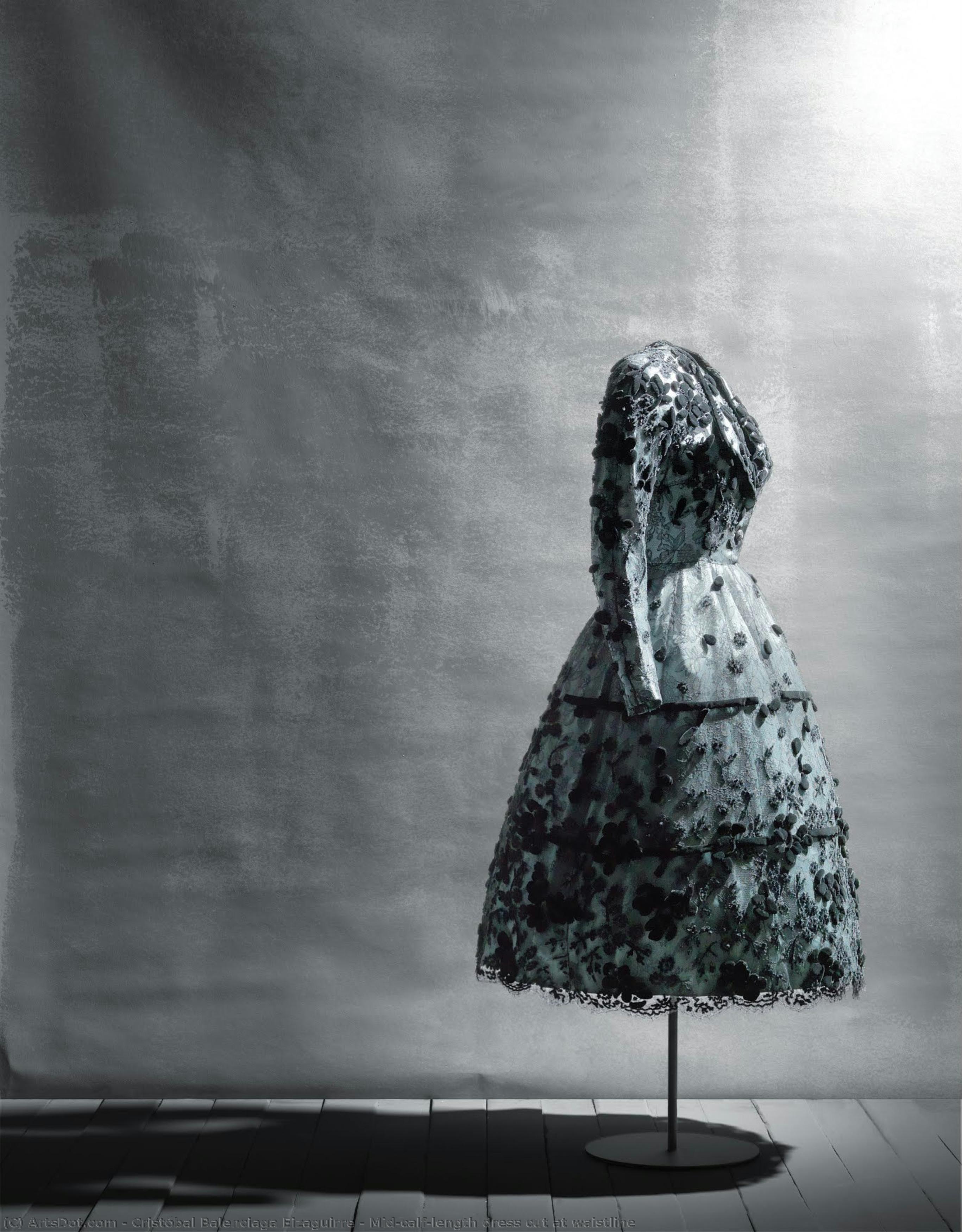 Wadenlanges Kleid Mit Taillenschnitt — Cristóbal Balenciaga Eizaguirre