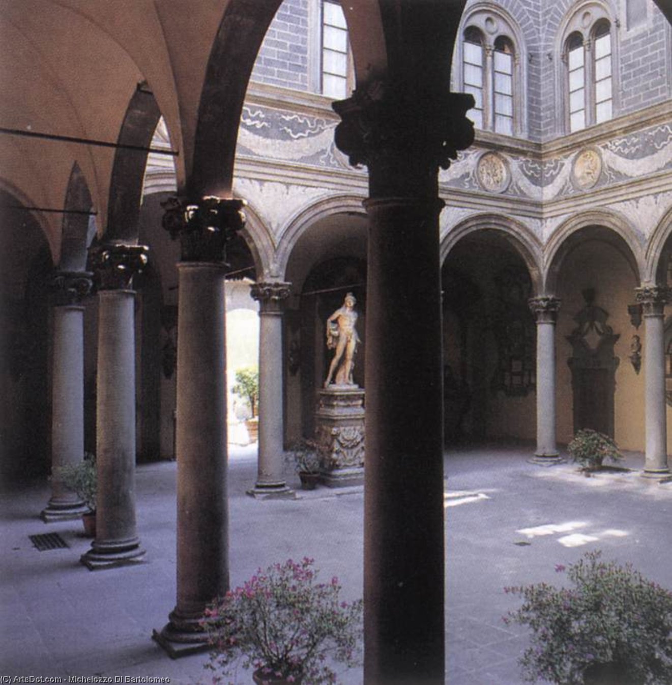 Courtyard — Michelozzo Di Bartolomeo