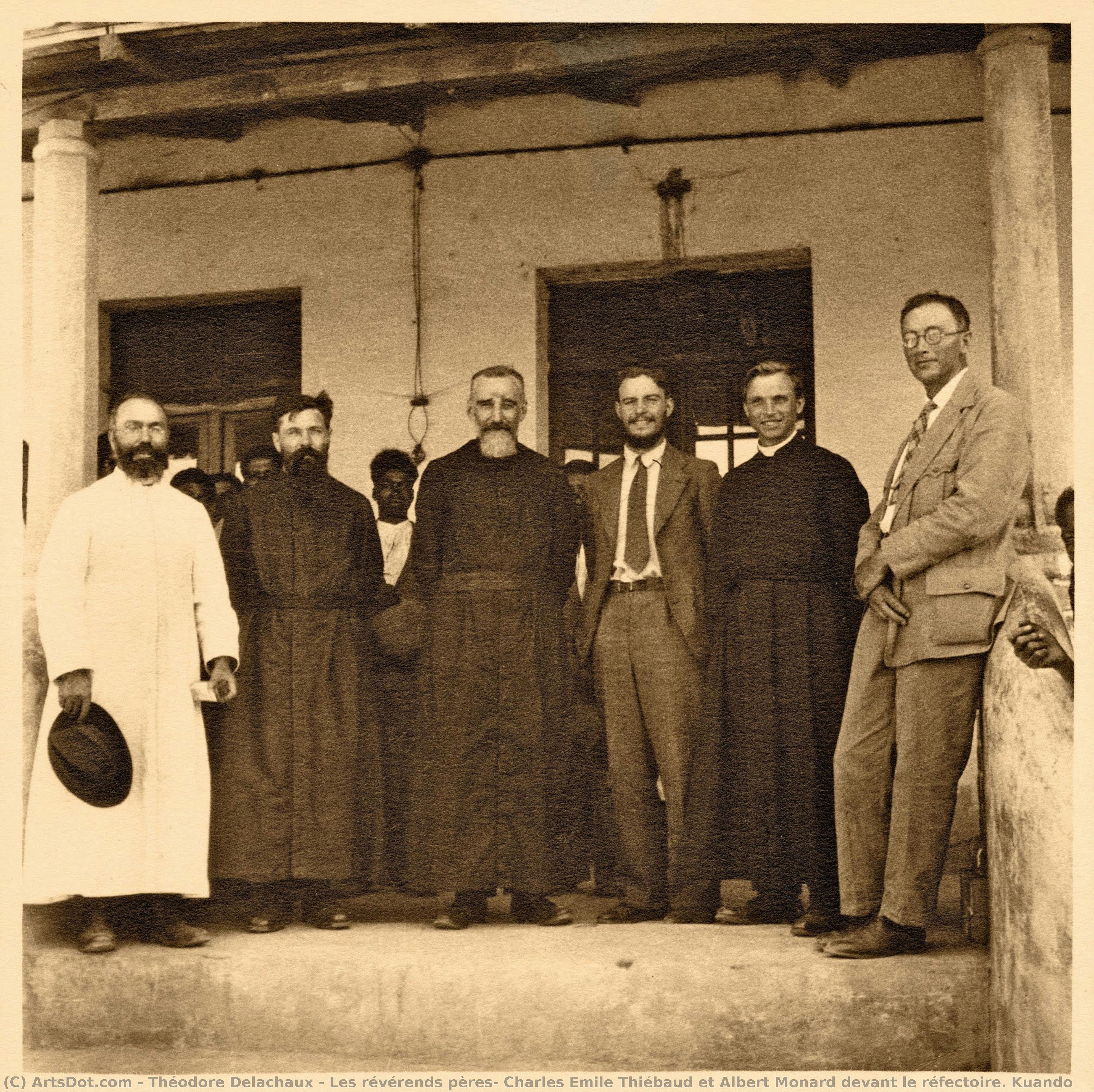 Les Révérends Pères, Charles Emile Thiébaud Et Albert Monard Devant Le Réfectoire. Kuando — Teodor Delako